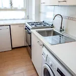 Trilocale Con Giardino E Posto Auto A - M152 * مارشيللي