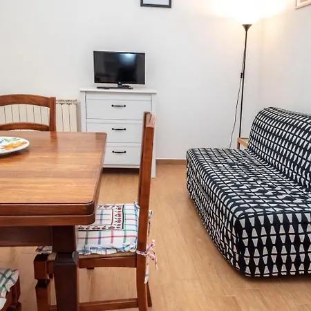 Apartman Trilocale Con Giardino E Posto Auto A - M152 *