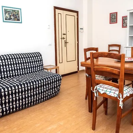 Apartman Trilocale Con Giardino E Posto Auto A - M152