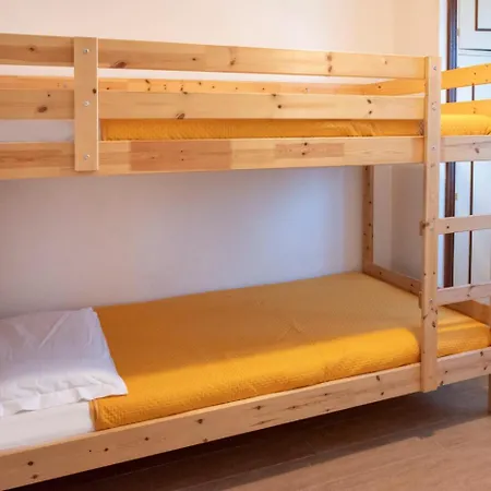 Lägenhet Trilocale Con Giardino E Posto Auto A - M152 *