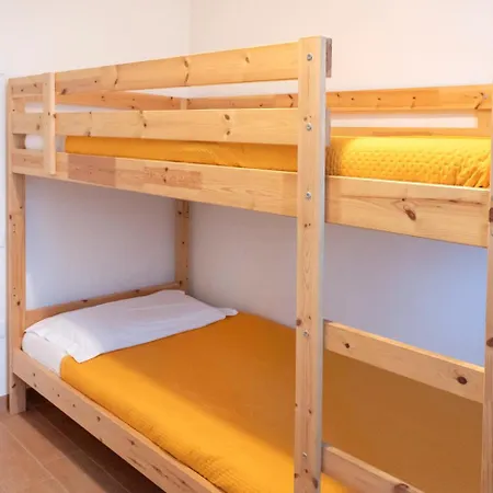 Trilocale Con Giardino E Posto Auto A - M152 Lägenhet *