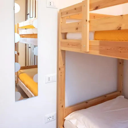 Trilocale Con Giardino E Posto Auto A - M152 Lägenhet Marcelli